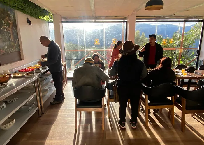 Sarawasi Hostel-restaurant Hébergement de vacances *