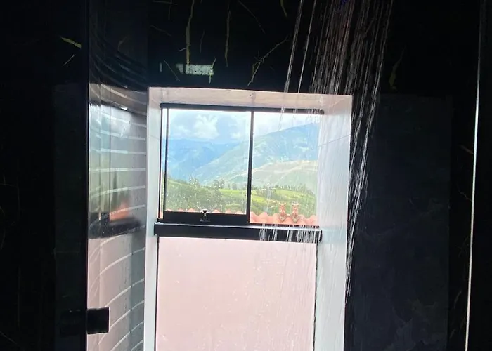 Sarawasi Hostel-restaurant * Mollepata